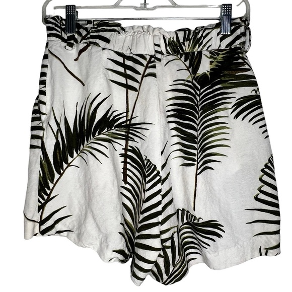 H&M Line Blend‎ Shorts with Belt - Picture 3 of 5